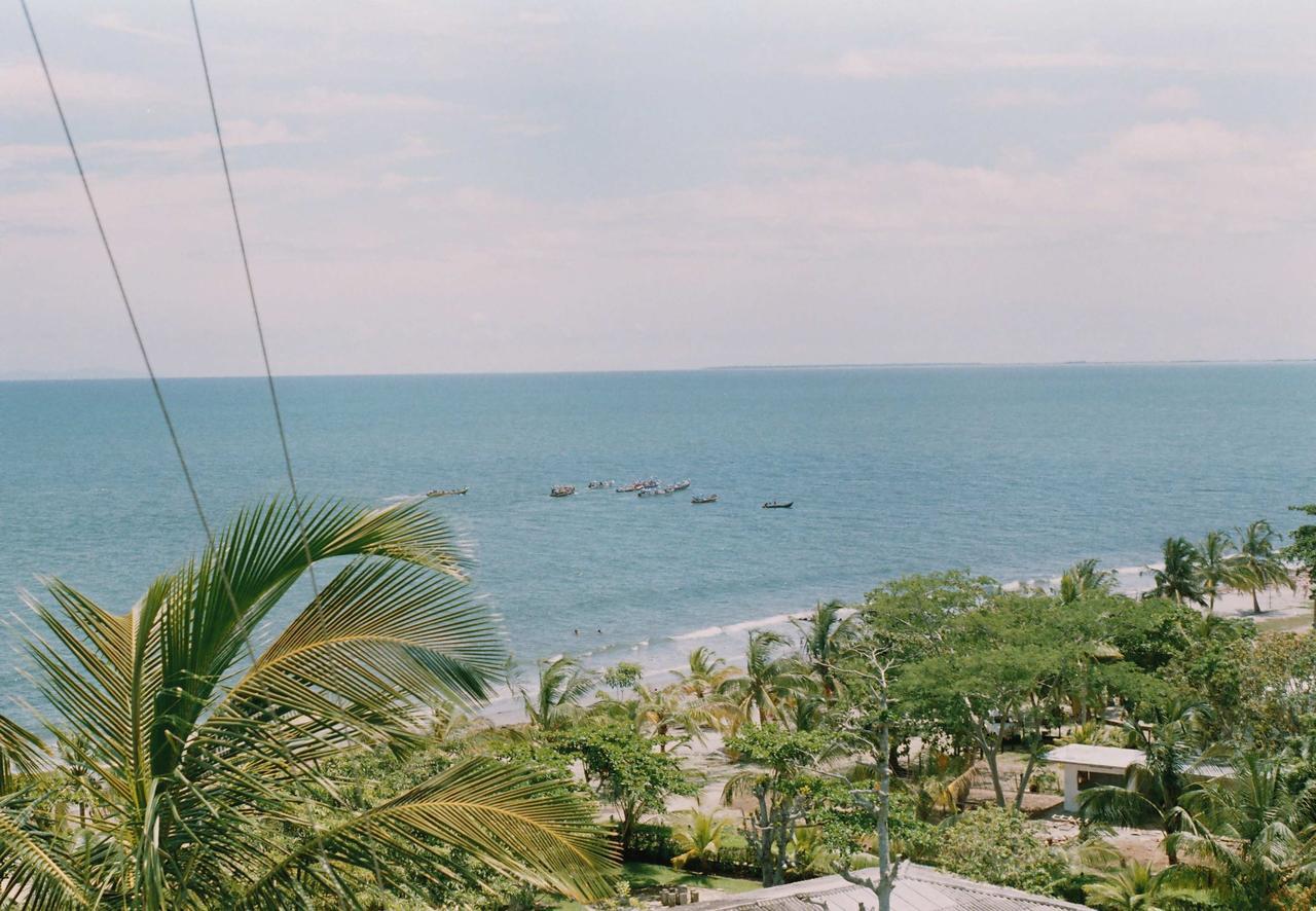 Hotel Punta De Aguila Necoclí المظهر الخارجي الصورة
